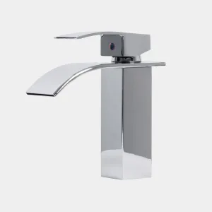 Canilla Recta Cuadrada Pico Cascada