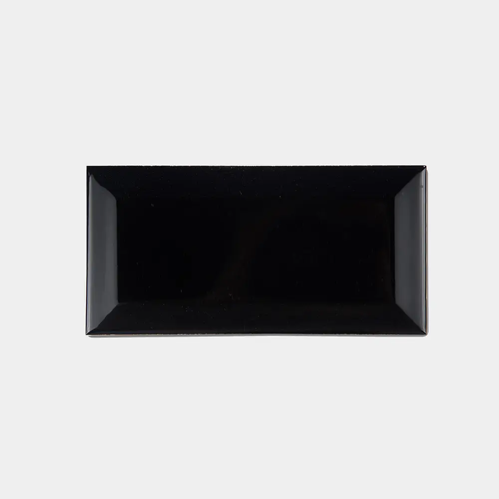 HarteFlooring-Azulejo-Subway-Biselado-Brillante-Negro-6055.webp