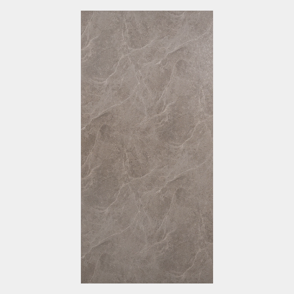 HarteFlooring_PlacaUV-120x240-Piedra-Sintetica-TrazoGris-7_Gris.webp